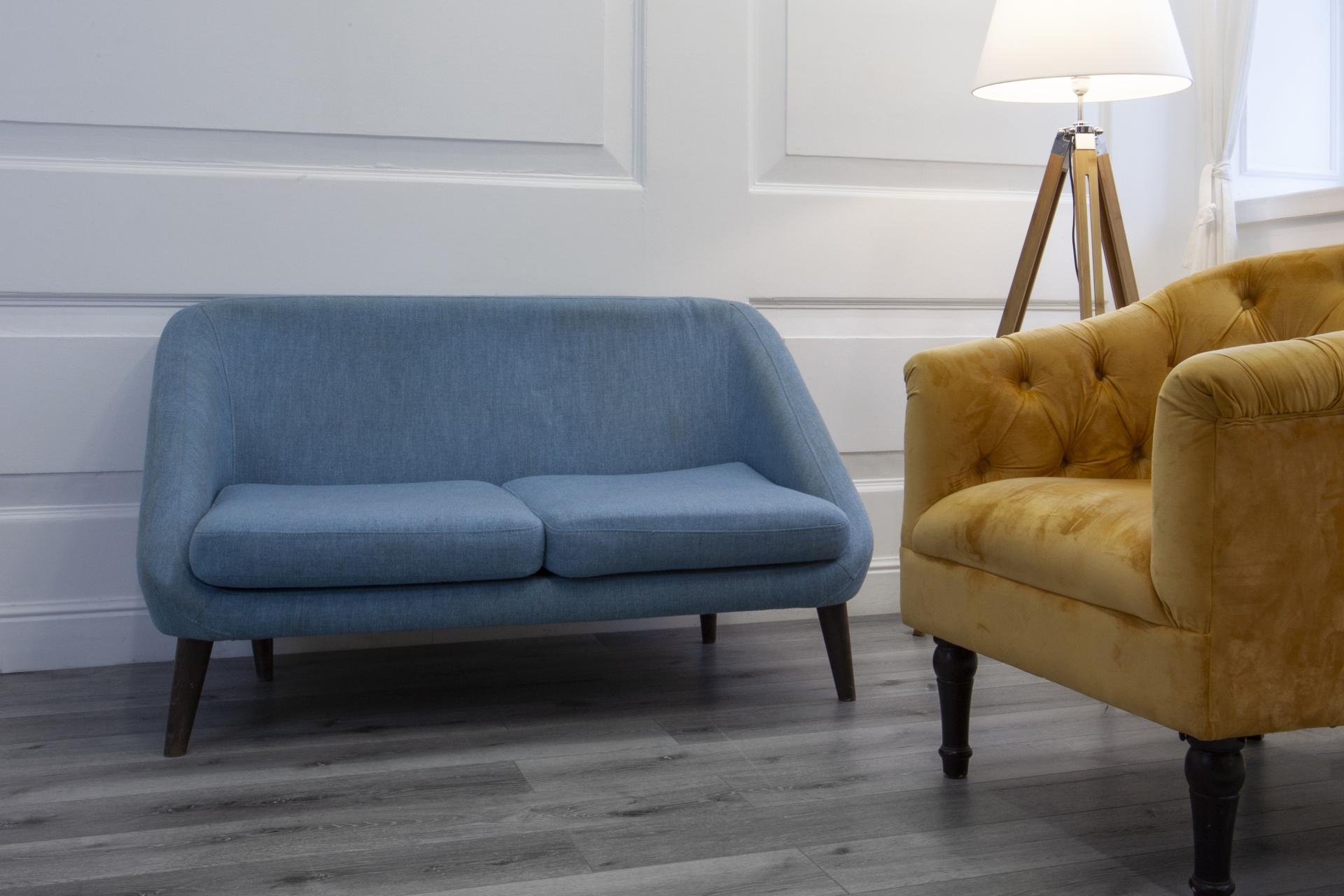 Усовершенствованная кварц-виниловая плитка «Damy Floor» Дуб Сильвер (1227*187*2,5 мм) — купить в Рубцовске