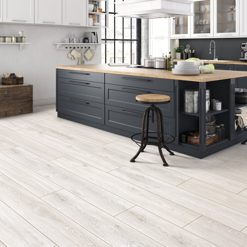 Ламинат  "Latat" Дуб Коламбиа (1382*193*8 мм) — купить в Рубцовске