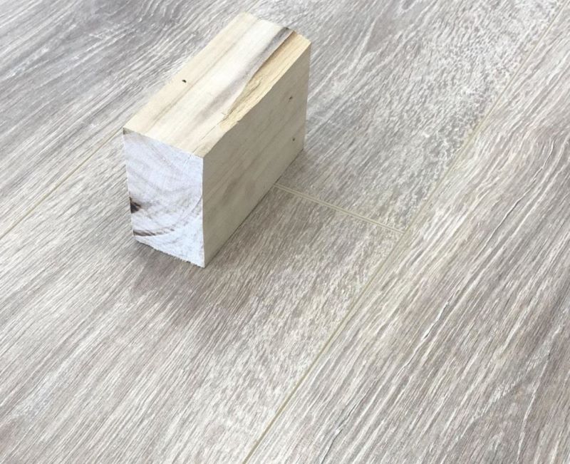 Ламинат "SunFloor" 8/32 4V Дуб Джонсон 32 (1380*193*8 мм) — купить в Рубцовске