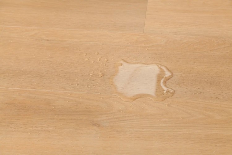 Плитка ПВХ "Bonkeel" Line 301 (1220*183*4 мм) — купить в Рубцовске