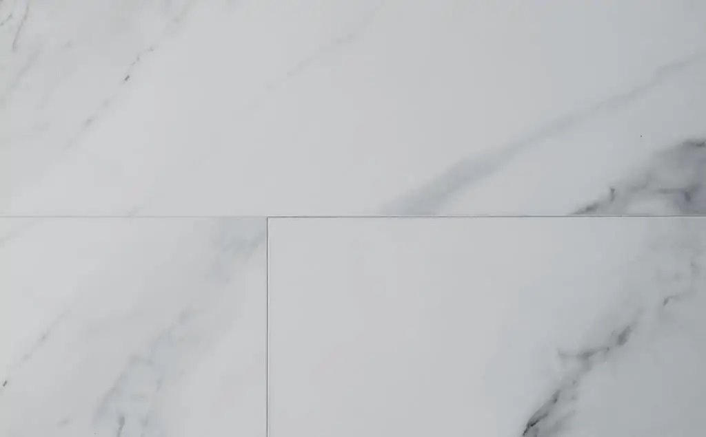 Виниловые полы "FirmFit" Tiles Мрамор Калакатта XT-4000 (600*300*5 мм) — купить в Рубцовске