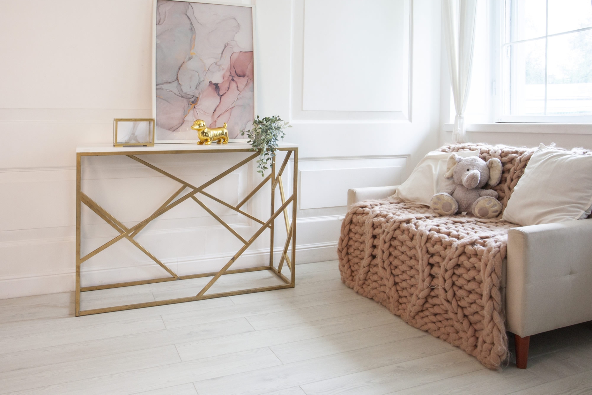 Усовершенствованная кварц-виниловая плитка «Damy Floor» Дуб Светлый (1227*187*2,5 мм) — купить в Рубцовске