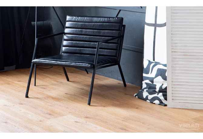 Кварц-винил Дуб Гранада (1227*232*2,5 мм) — купить в Рубцовске