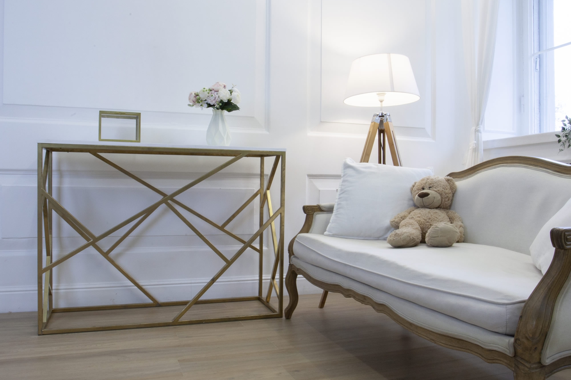 Усовершенствованная кварц-виниловая плитка «Damy Floor» Дуб Натуральный (1227*187*2,5 мм) — купить в Рубцовске