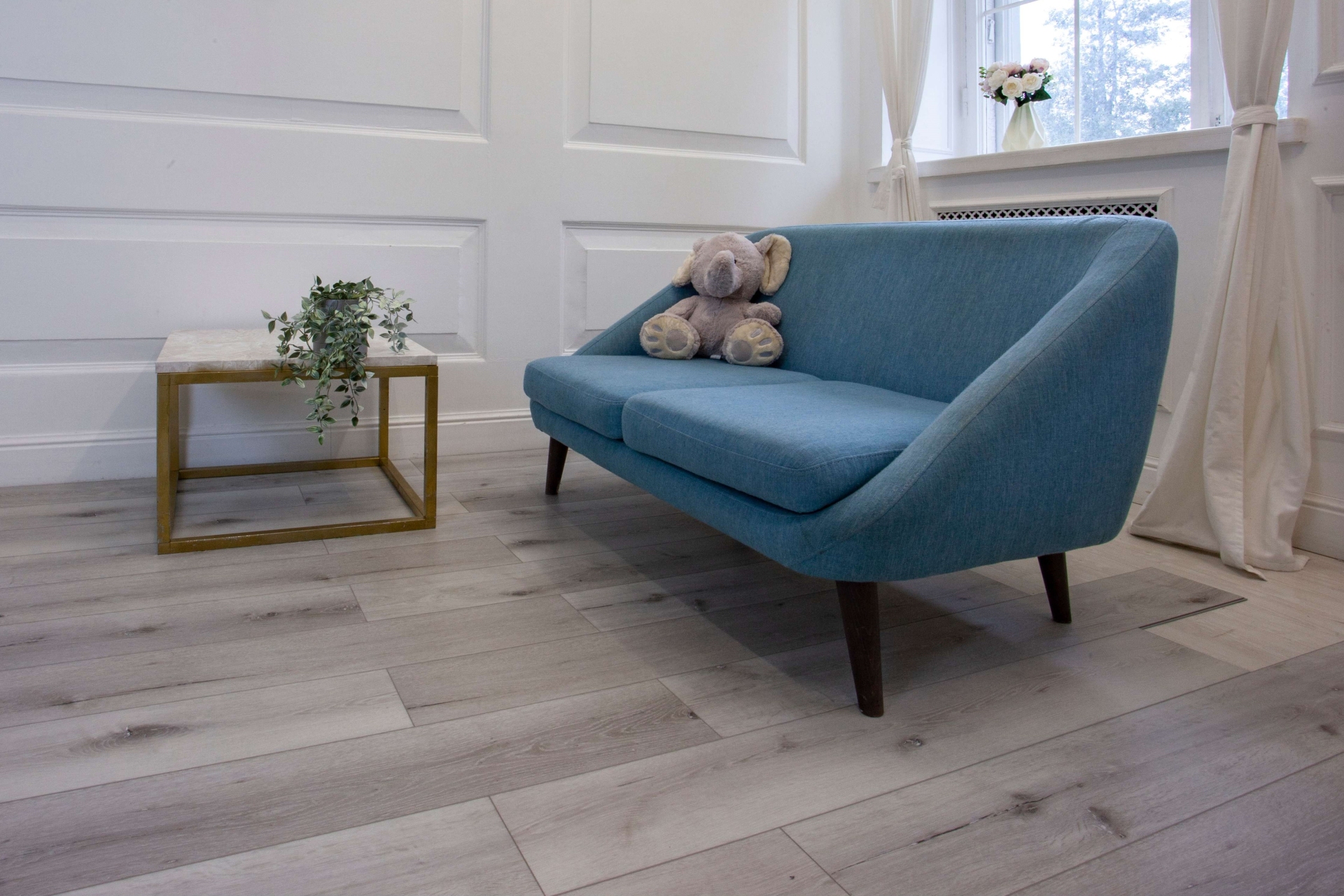 Усовершенствованная кварц-виниловая плитка «Damy Floor» Дуб Классический Серый (1227*187*2,5 мм) — купить в Рубцовске